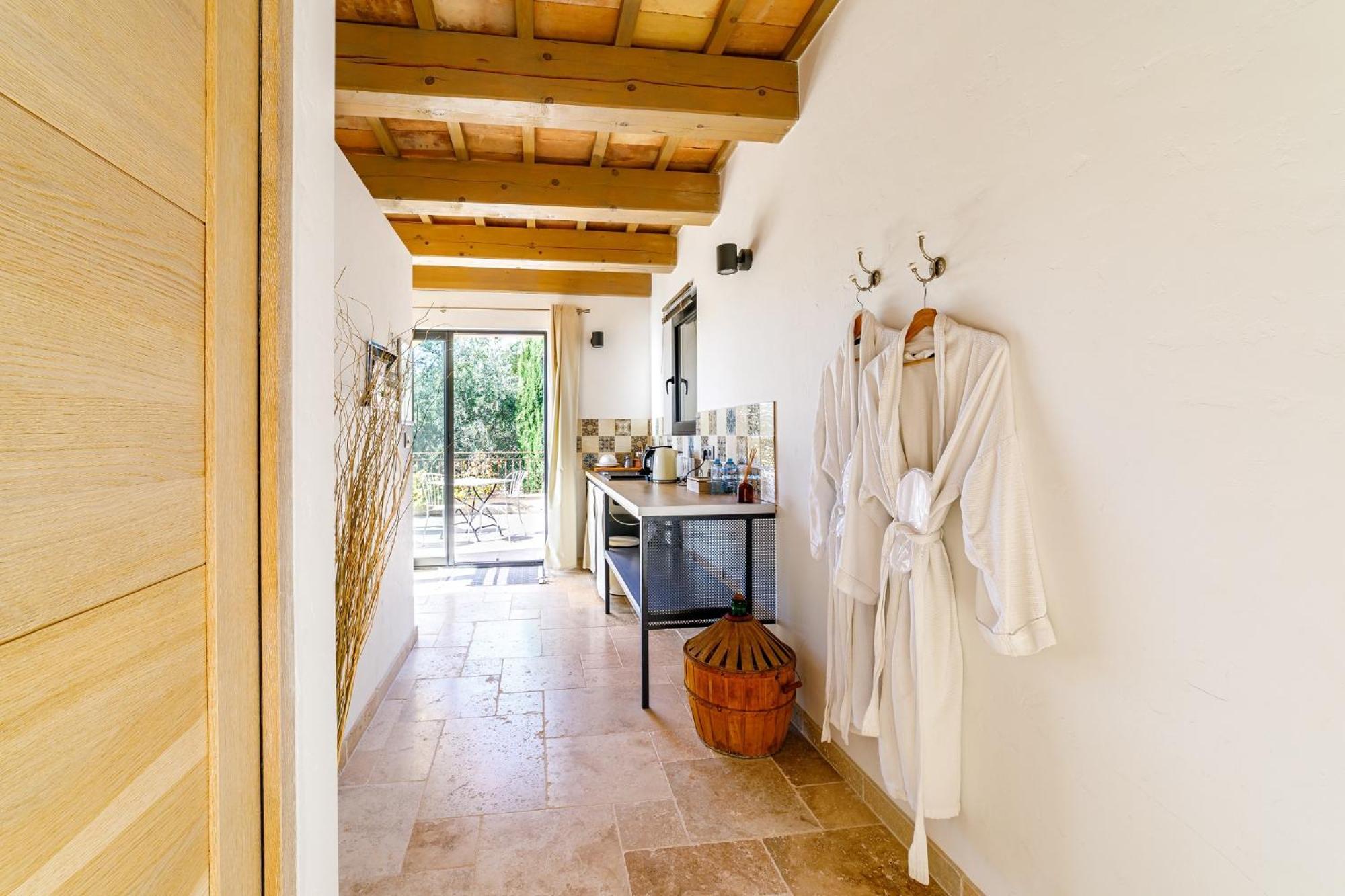 Bed and Breakfast O Patio Du Mas Callas Esterno foto